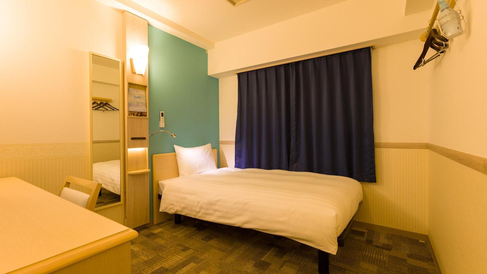 Toyoko Inn Tokyo Akishima-Eki Minami-Guchi Pokoj fotografie