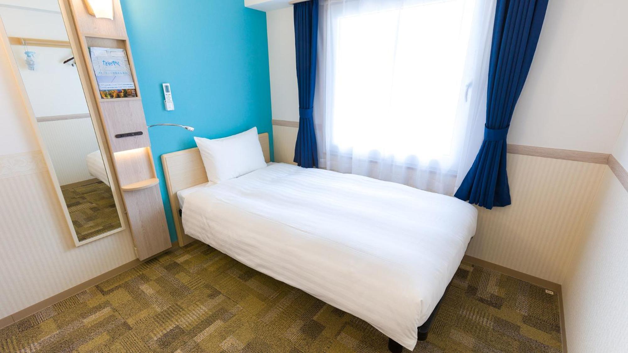 Toyoko Inn Tokyo Akishima-Eki Minami-Guchi Pokoj fotografie